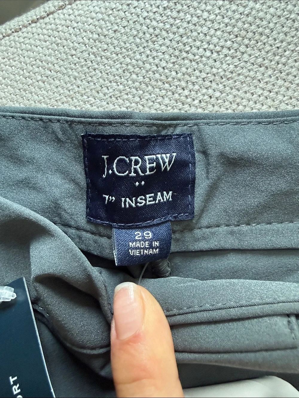 J Crew Men's Gray Tech Shorts 7”